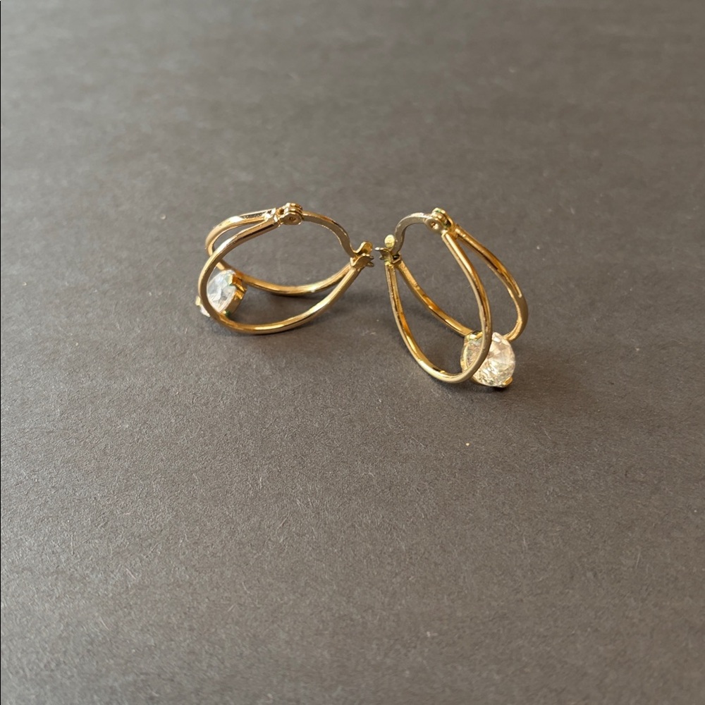 Elegant Gold and CZ Hoop Earrings - Picture 3 of 3